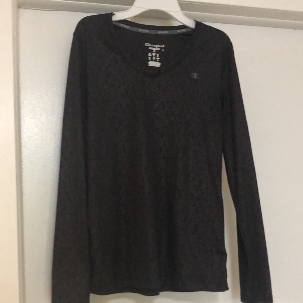 Women’s Champion top. Size M Black patterned